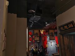 -MAX伯爵沉浸式超级游戏体验馆·实景桌游·剧本杀(小时代店)