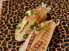 炙烧左口鱼裙边-爱米粒家