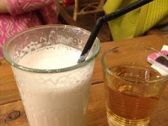 草莓奶昔-Cafe Alice咖啡爱丽丝(奥城店)