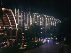 -三亚湾海居铂尔曼度假酒店