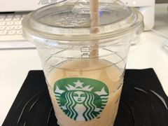 -星巴克臻选(上海中环广场2F店)