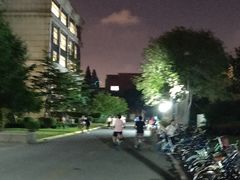 -复旦大学光华楼