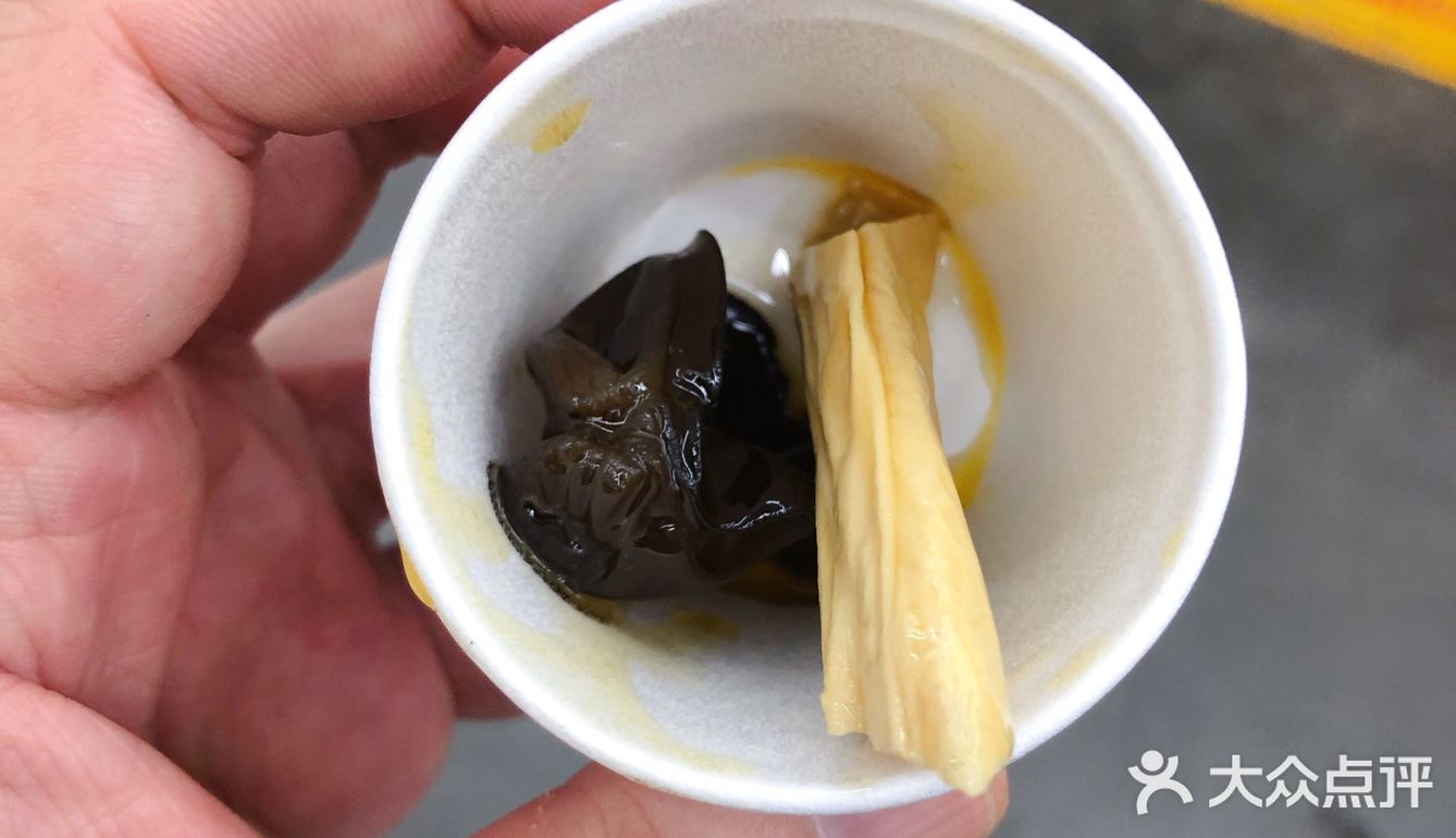 山姆会员店，连试吃都能吃饱的超市