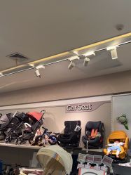 -孩子王童乐园(唐山万达广场店)