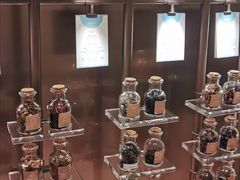 -théATRE 茶聚场(王府中環店)