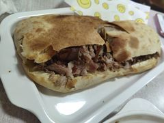 精品火烧-宝光熏肉鞋底火烧(新街口店)
