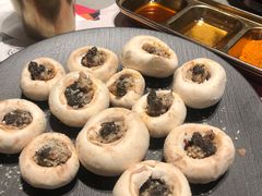 黑松露口蘑-草家酱蟹炭火烤肉店(珲春南路一店)