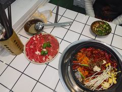-扎起市井老火锅(乐山总店)