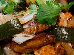-辣尚瘾·烤鱼·新川菜(交大直营店)