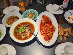 -百联临沂购物中心(临沂路店)