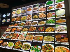 -魏铭鱼头捞饭(晋阳路店)