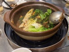 -胡须佬鸡煲四季火锅店(石厦西村直营店)