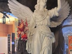 -暴风岛沉浸式体验馆(百联世纪店)