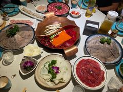-墨居上隐·院子里火锅(峨眉店)