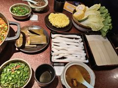 -旺福·贵州酸汤牛肉火锅(陆悦天地店)