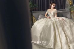 -艾慕婚纱礼服馆(和平店)
