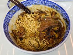 -沪西老弄堂面馆(定西路店)