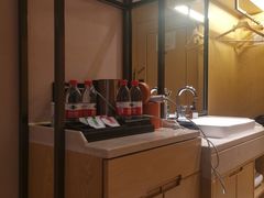 -维也纳国际酒店·重庆交通大学六公里轻轨站店