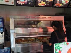 -华莱士·全鸡汉堡(光华路店)