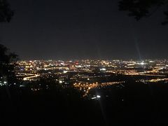 -鬼笑石后山停车场