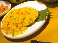 -中山公园-龙之梦停车场