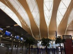 -上海浦东国际机场-T2航站楼