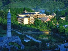 -森波拉火山温泉