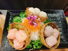 -湊湊火锅·茶憩(杭州湖滨银泰in77店)