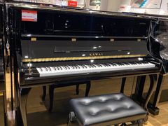 -柏斯音乐艺术中心·钢琴·吉他(上音店)