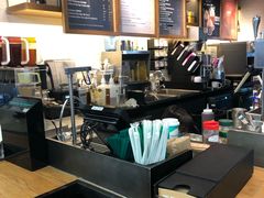 -星巴克(香港国际机场44号闸店)