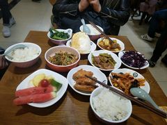 肉夹馍-梅园食堂