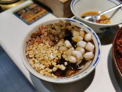 -卤校长老火锅(杨家坪直营店)