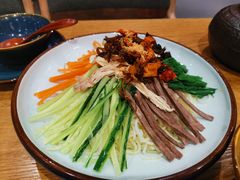 -麦麦山云南菜(复地活力城店)