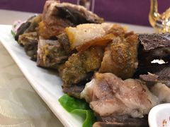 -马尔龙新疆饭店·清真(瑞景店)