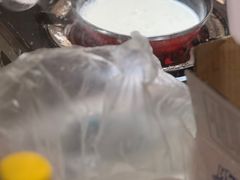 -金块块云南小吃