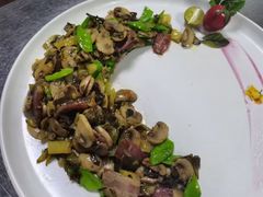 -荣誉国宴楼(美食城店)