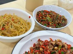-笨罗卜浏阳菜馆(太平街店)