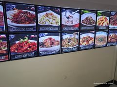 -小姨家常菜(昭萍东路店)