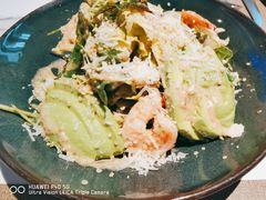 藜麦牛油果大虾沙拉-喜雀JOY KITCHEN