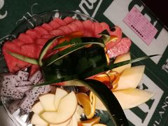 -树下时尚餐厅(翠园街店)