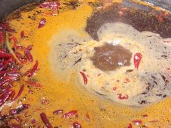 -岗上渣渣老火锅(两路口店)