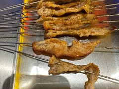 烤黑五花肉肉-那些年一起吃串的地方烧烤(观前街店)