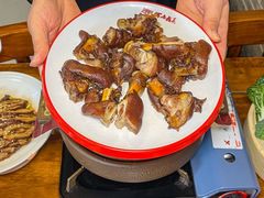 -老鼎万春卤菜(五代传承创始老店)