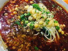 -丁丁猫重庆小面(徐州路店)