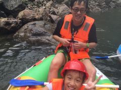 -安吉龙王山峡谷漂流