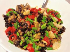 -南山翁新概念川菜(红山常发广场店)
