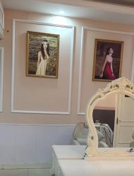 -Bollins波林丝•专研护发中心