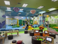 -莫莉幻想儿童乐园(北京丰台永旺店)