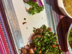 -香巴拉云南餐厅(华莱坞店)