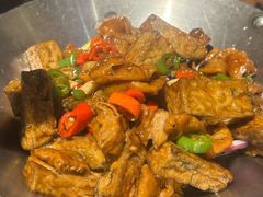 -黄泥岗·地道湖北菜(奥特莱斯店)